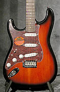 Fender Squier Stratocaster Standard gaucher