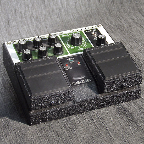 Boss RE20 Roland Space Echo pedales d'effet d'occasion guitare village