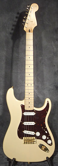 Fender stratocaster deluxe player mex d'occasion strat mex deluxe