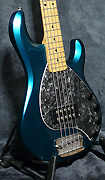 Music Man Sting Ray 5 Cordes