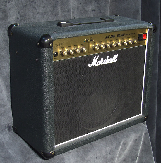 Marshall JCM 2000 DSL 401