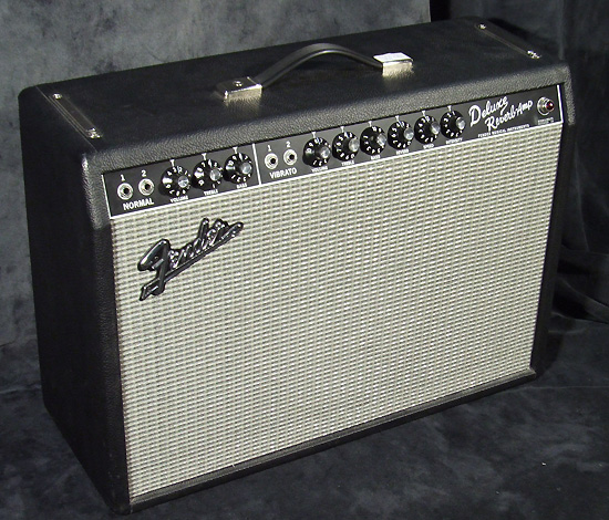 Fender Deluxe Reverb-Amp