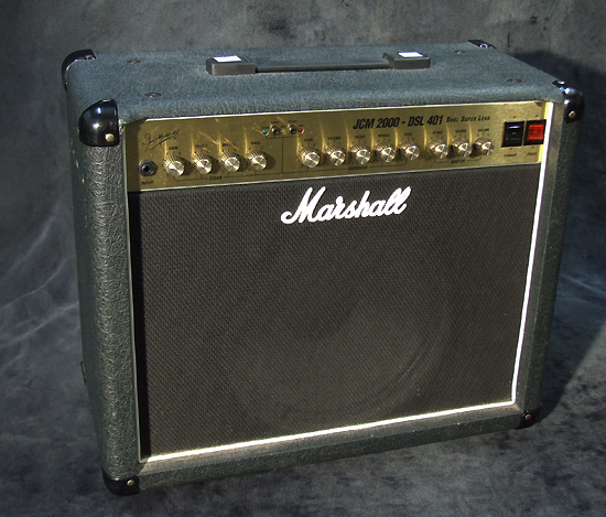 Marshall JCM 2000 DSL 401