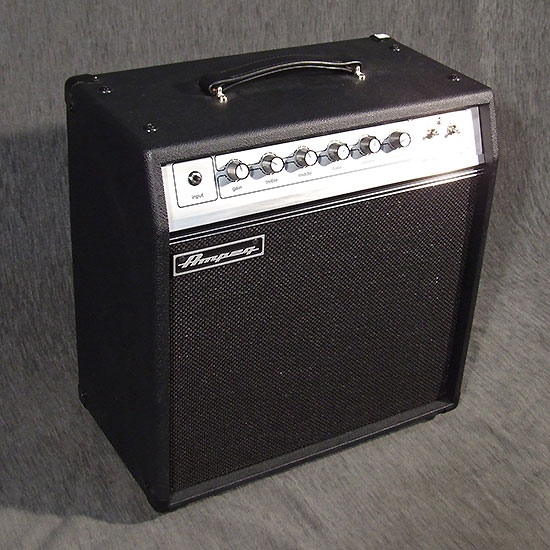 Ampeg GVT15