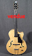 Godin 5th Avenue Jazz Natural Flame AAA