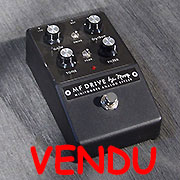 Moog MF Drive Minifooger Analog Effect - Moog MF Drive Minifooger Analog Effect