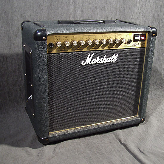 Marshall JCM 900