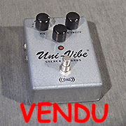 Uni-Vibe Stereo Chorus D13027 Uni-Vibe Stereo Chorus