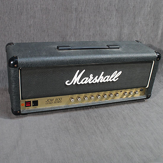 Marshall JCM 800