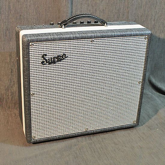 Supro Black Magic Reverb