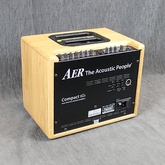 AER Compact 60 3 avec housse