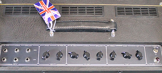 Vox AC30-HW60 Anniversary Hand Wired avec housse