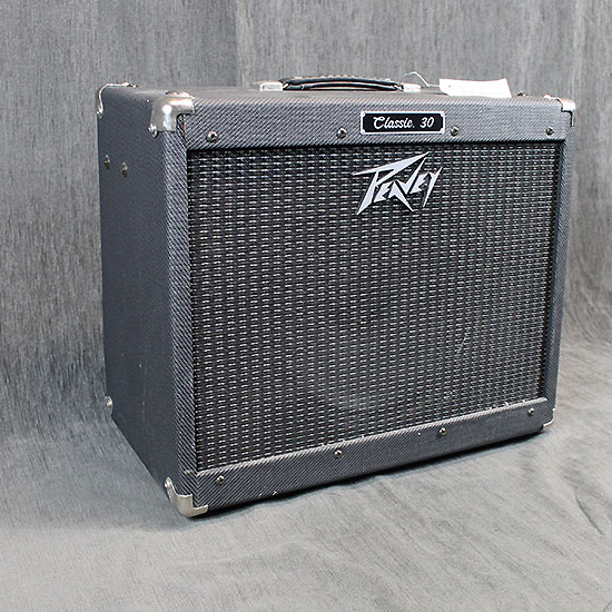 Peavey Classic 30 avec atténuateur PdescP housse et footswitch