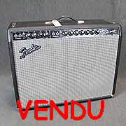 Fender RI 65 Twin Reverb avec housse et footswitch