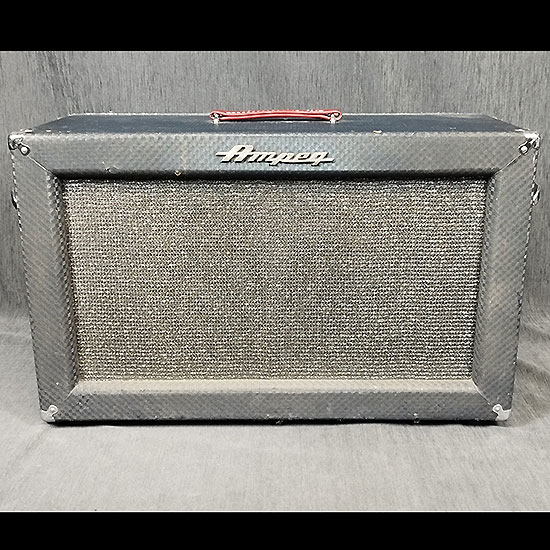 Ampeg B 12 XY 110 volts (Tremolo HS)