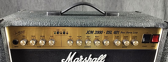 Marshall JCM2000 DSL 401 avec footswitch