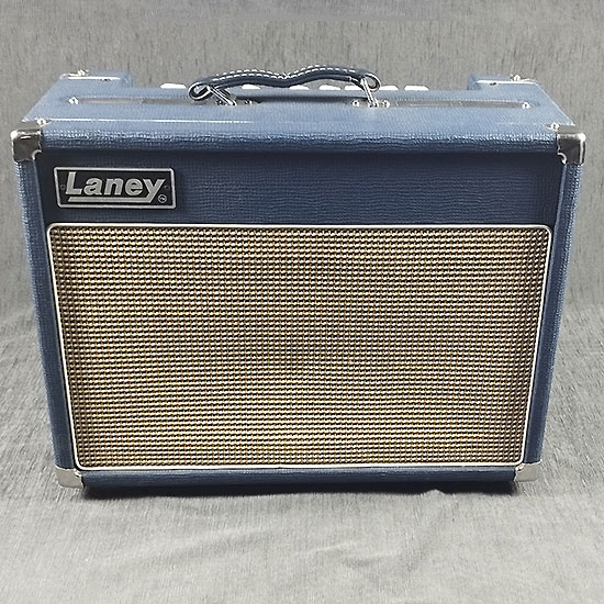 Laney Lionheart L5T 112 en housse et footswitch