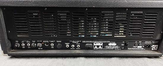 Rivera Bonehead avec footswitch