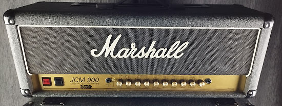 Marshall JCM900 4100 et JCM900A avec footswitch