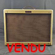 Fender Blues Deluxe en housse avec footswitch