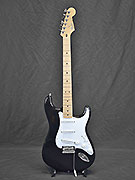 FENDER STRATOCASTER STANDARD N7750 DP04192 FENDER STRATOCASTER STANDARD