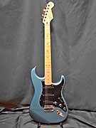 FENDER STRATOCASTER STANDARD N7626 DP04425 FENDER STRATOCASTER STANDARD