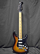 FENDER STRATOCASTER AMERICAN DELUXE 75 TH