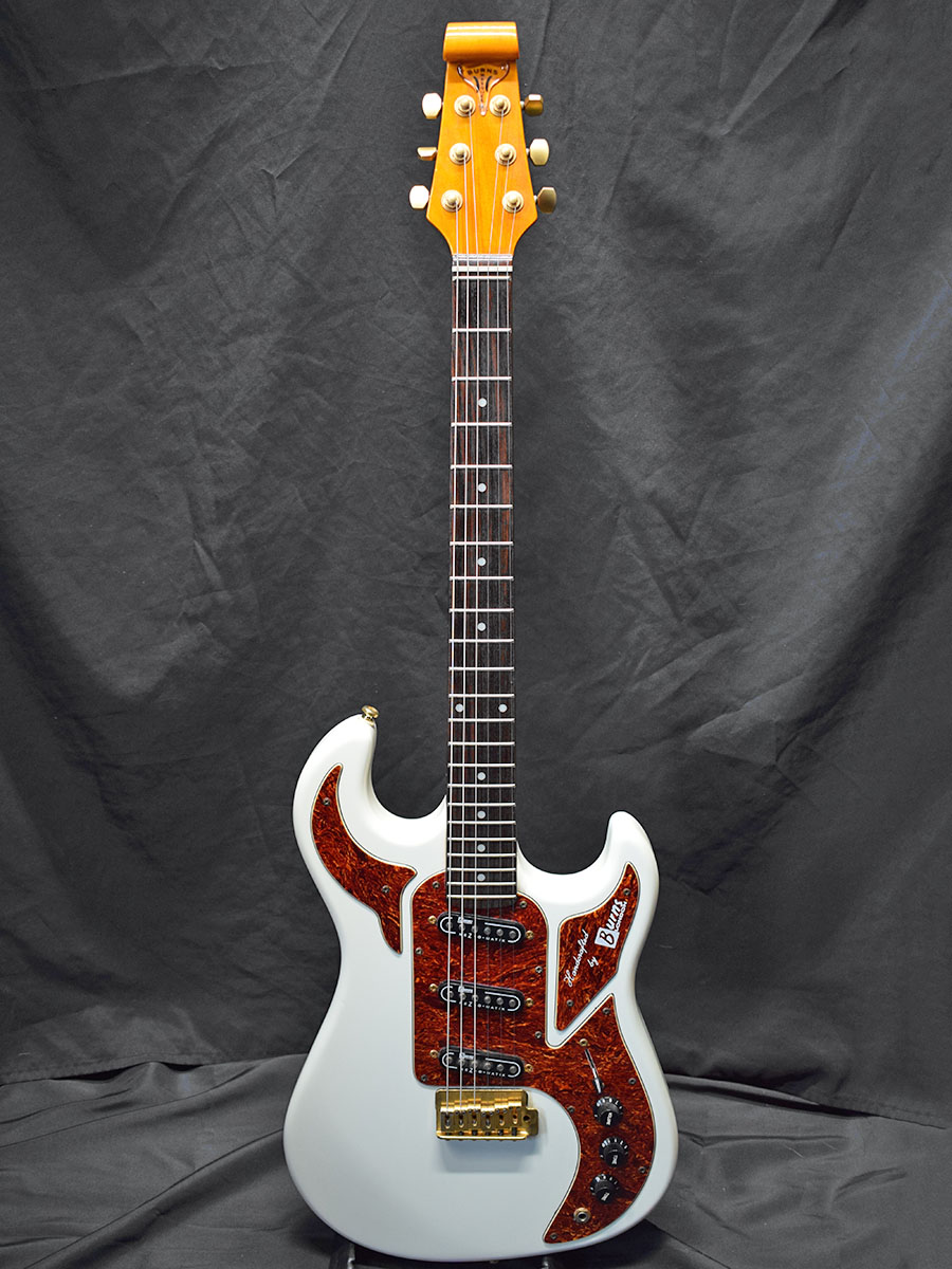 BURNS MARQUEE CLUB SERIES – Guitare Village